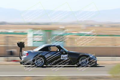 media/Oct-09-2022-Extreme Speed (Sun) [[a34e269be1]]/1-Red/session 2 turn 11/